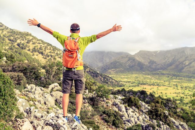 Vacances en solo : découvrez ces séjours spécialement dédiés aux célibataires