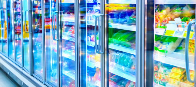 Canicule : la vidéo d’une supérette ouverte malgré la panne de ses congélateurs fait scandale