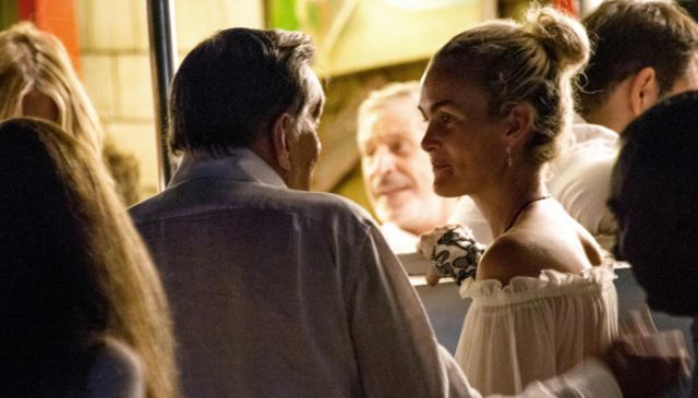 VIDEO Laeticia Hallyday : cette photo qui pose problème à certains supporters