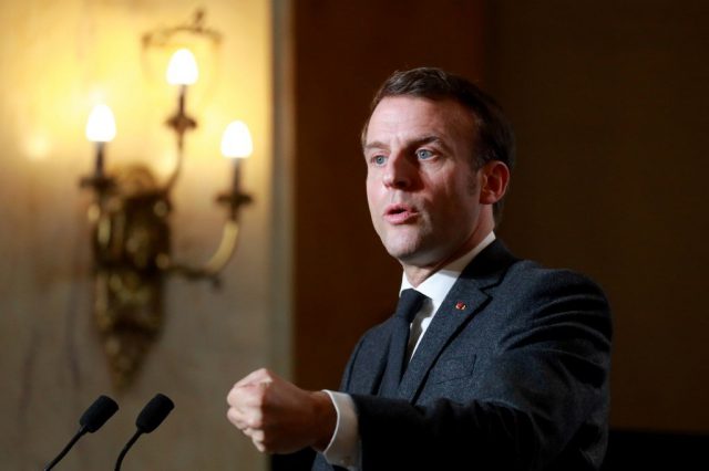 Emmanuel Macron : un président qui gouverne seul ?