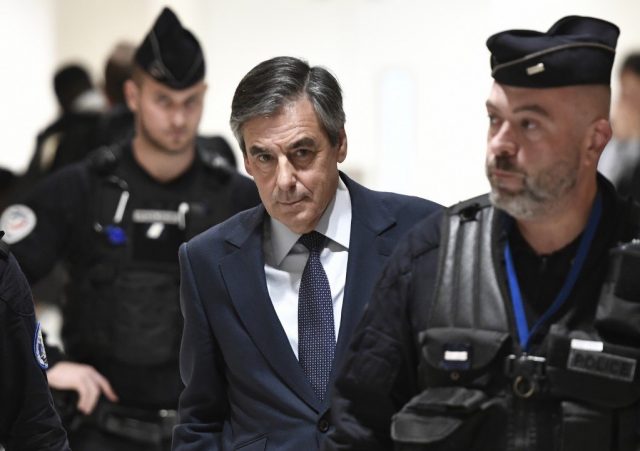 François Fillon : son allusion à Nicolas Sarkozy a amusé le tribunal
