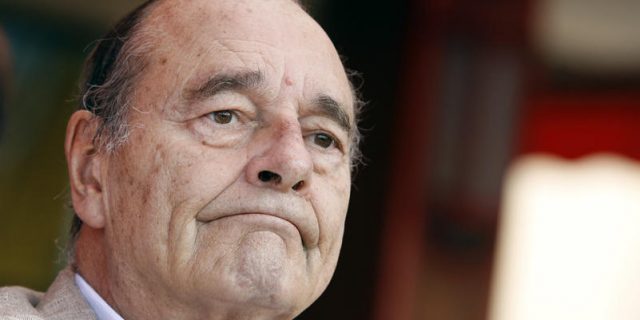 Saviez-vous que Jacques Chirac avait décidé de stocker les masques en son temps ?