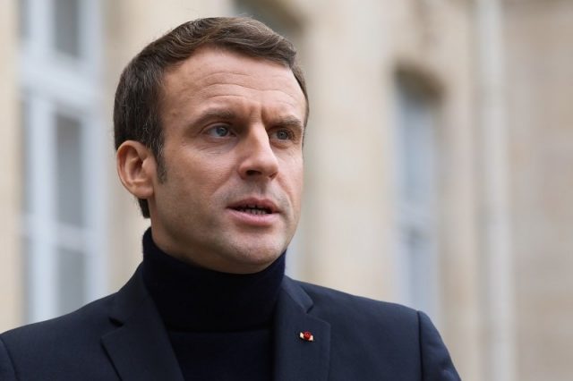 Coronavirus : Emmanuel Macron découvre « la débrouille » des soignants en Seine-Saint-Denis