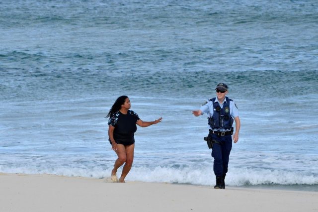 Confinement : a-t-on le droit de se baigner ?