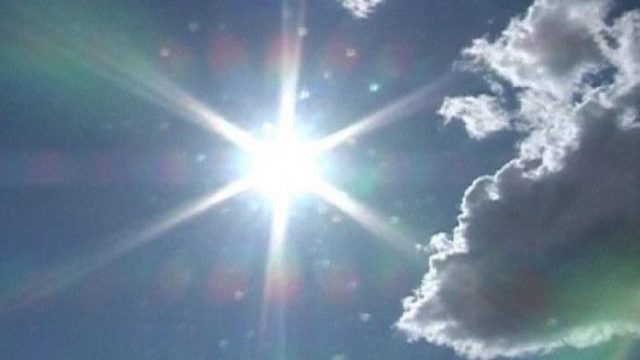 Chaleur, soleil… La météo a-t-elle un impact sur le coronavirus ?