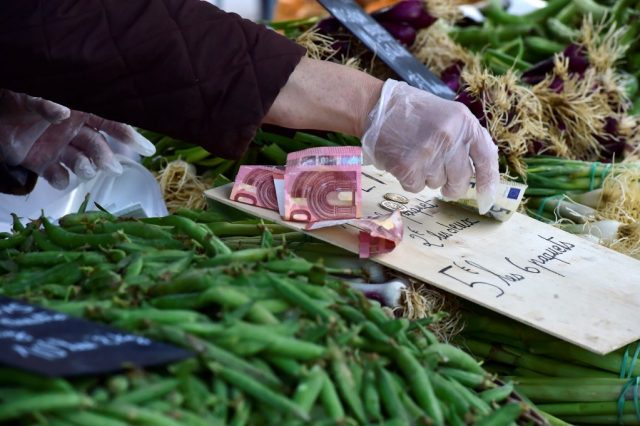 Gants : faut-il vraiment en porter ?