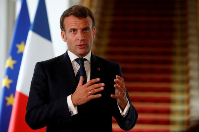 Emmanuel Macron : d’où vient son bronzage ?