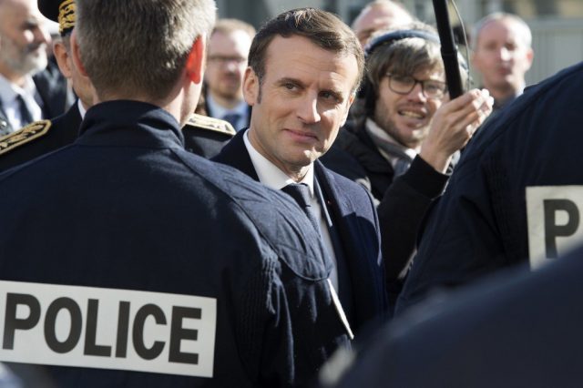 Que risque vraiment Emmanuel Macron, s’il savait déjà en décembre ?