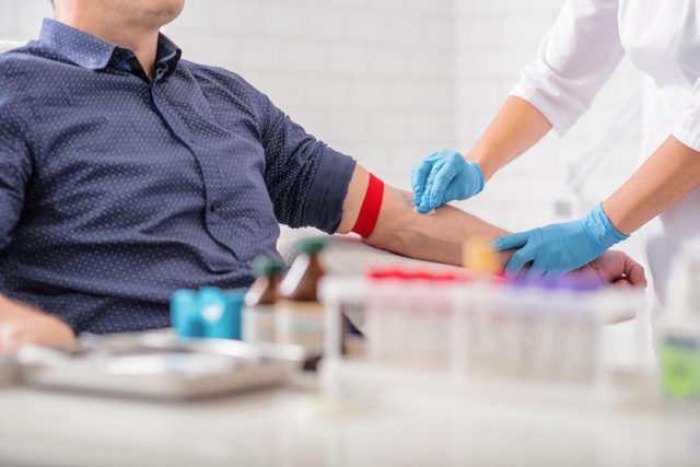 Tests sérologiques : qui peut prétendre à un remboursement de l’Assurance maladie ?