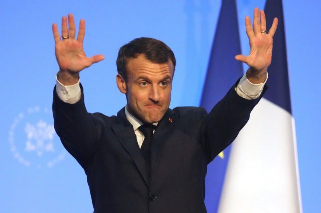 Impôts : Emmanuel Macron a-t-il menti ?