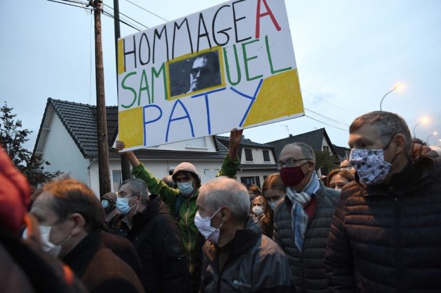 Assassinat de Samuel Paty : tout est parti d’une rumeur