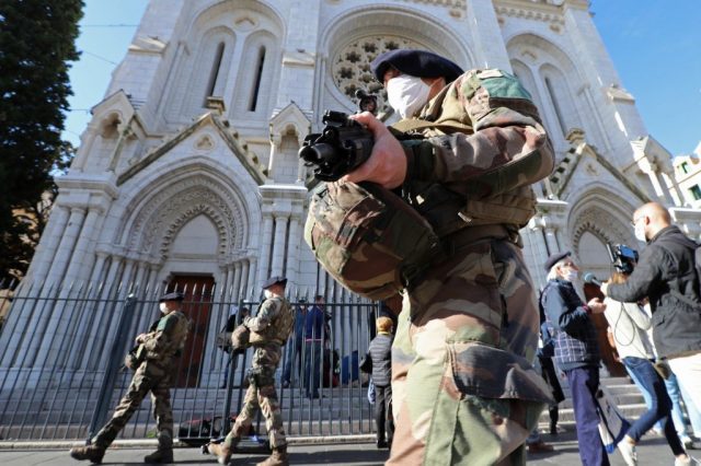 Attentat de Nice : Jean Castex porte le plan Vigipirate au niveau « urgence nationale »