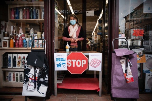 Commerces non essentiels : bientôt un rendez-vous obligatoire pour faire vos achats ?