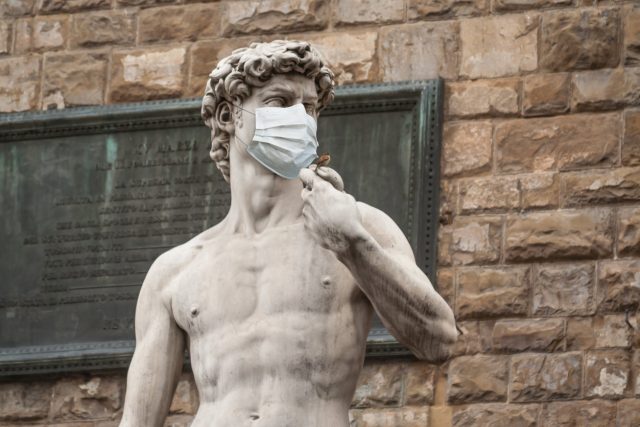 Vaccin obligatoire ; liberté de conscience… Chez les politiques, qui propose quoi ?