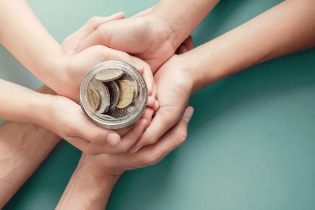 Revenu universel : la liste des 24 départements qui y sont favorables