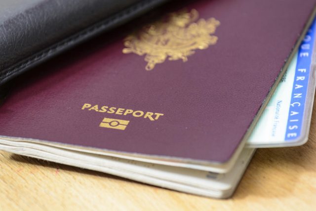 Carte d’identité, carte électorale, permis… Doit-on changer d’adresse sur nos documents officiels ?