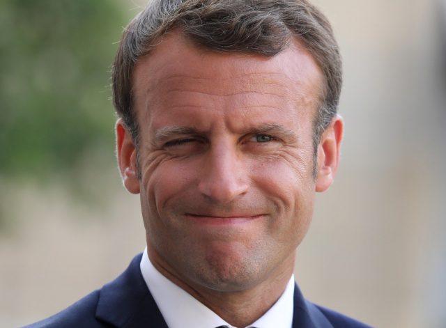 Les trois raisons qui ont poussé Emmanuel Macron à ne pas confiner