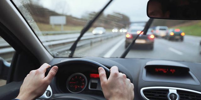 Covid : la règle des 100 Km va-t-elle faire son grand retour ?