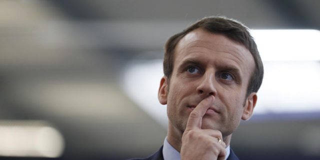 Confinement strict et écoles fermées : les pistes du gouvernement face à la flambée épidémique