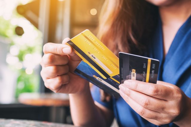 Carte bancaire : la petite astuce pour gentiment « arnaquer » votre banque