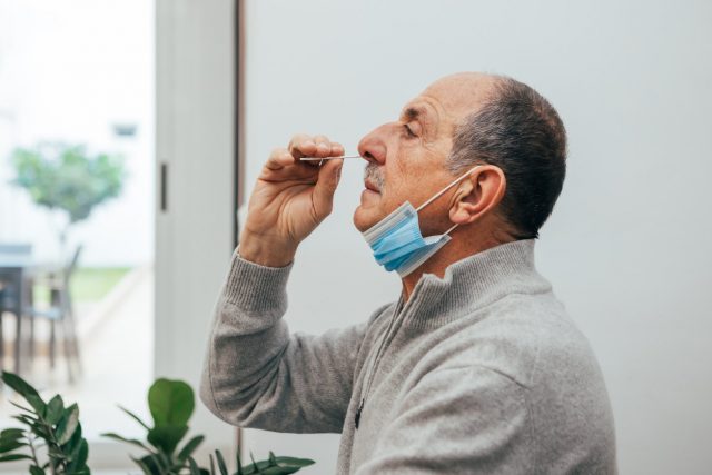 Autotest en pharmacie : pourquoi il vaut mieux attendre un mois pour les acheter