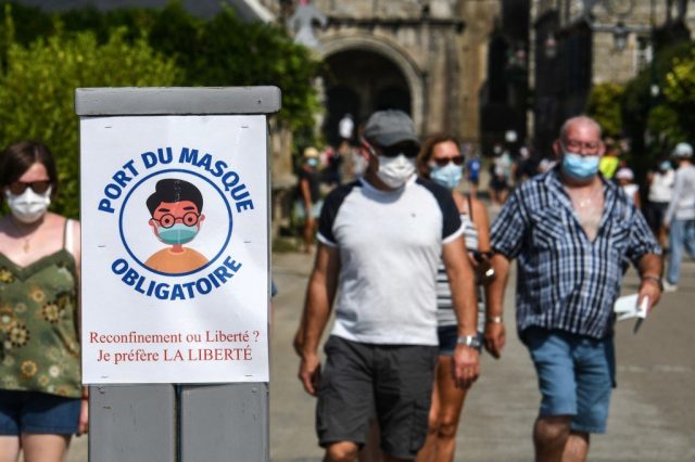 Pass sanitaire : où et quand pourrait-il devenir obligatoire ?