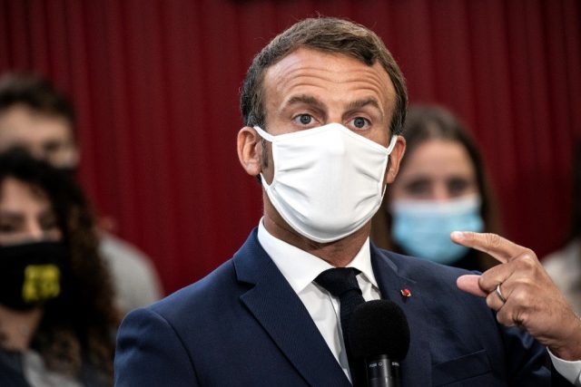 « Oui, Emmanuel Macron exerce une forme de dictature sanitaire »